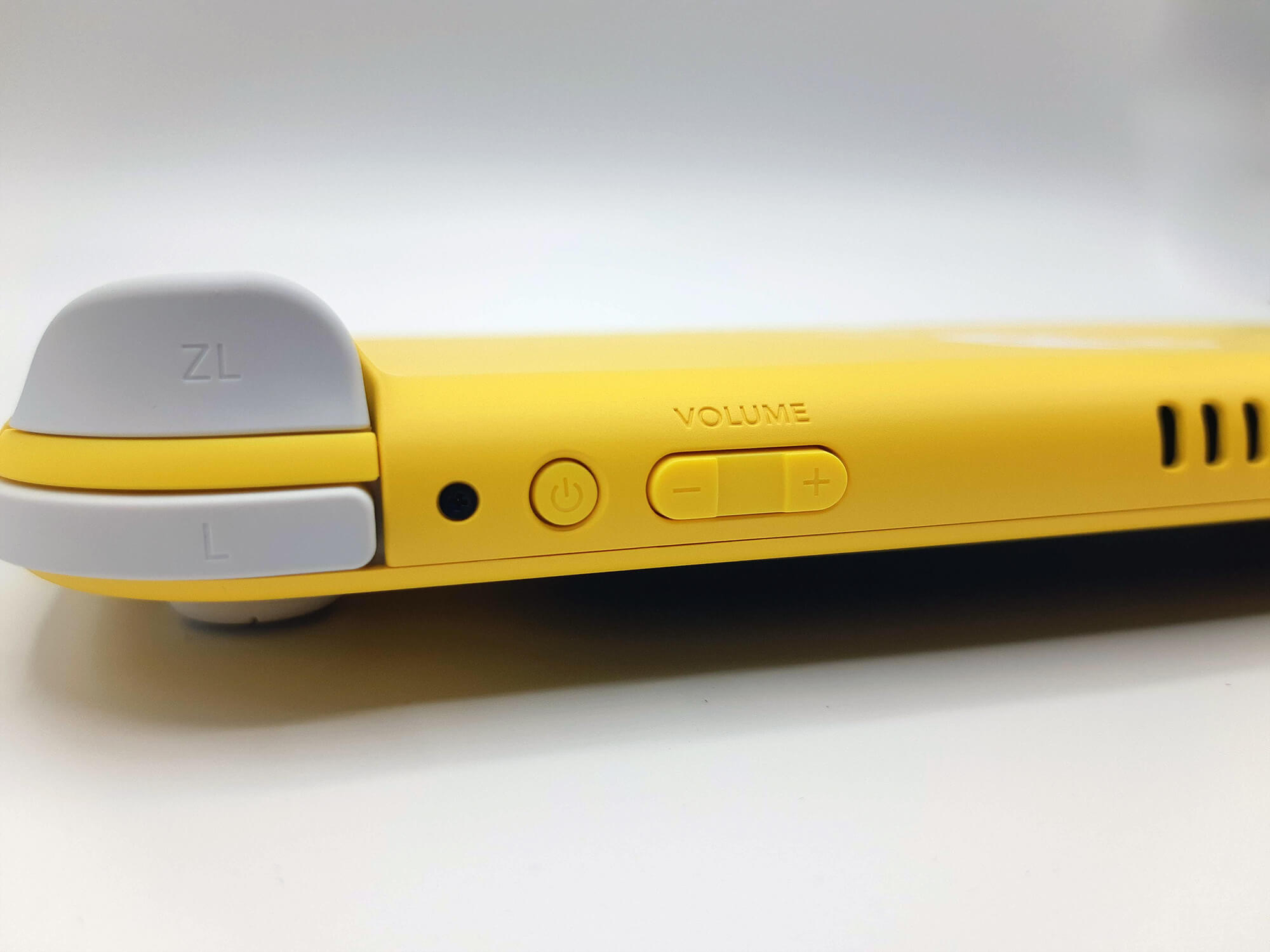 Nintendo Switch Lite, petite mais solide - TEST - Switch-Actu